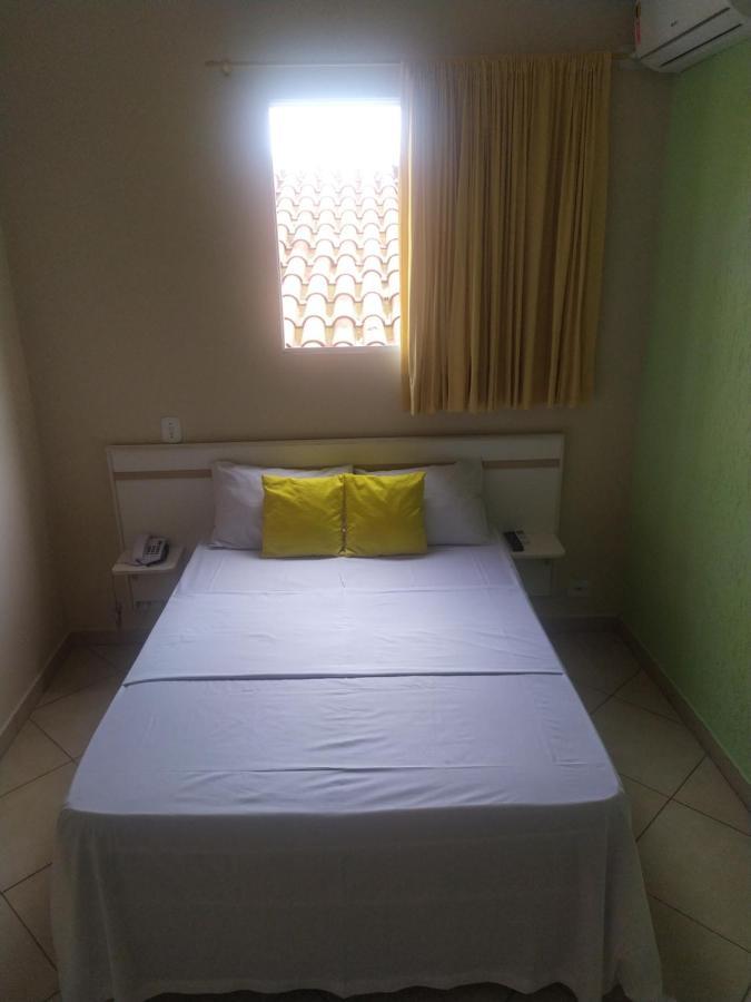Hotel Dayse Santana de Parnaiba Phòng bức ảnh