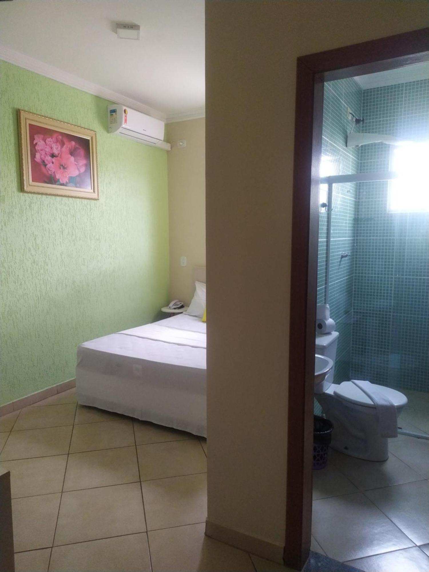 Hotel Dayse Santana de Parnaiba Phòng bức ảnh